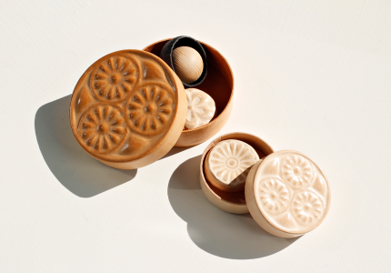 원이어퍼포먼스 제품 이미지 - 요소의 합(合:盒) - KIWA SERIES