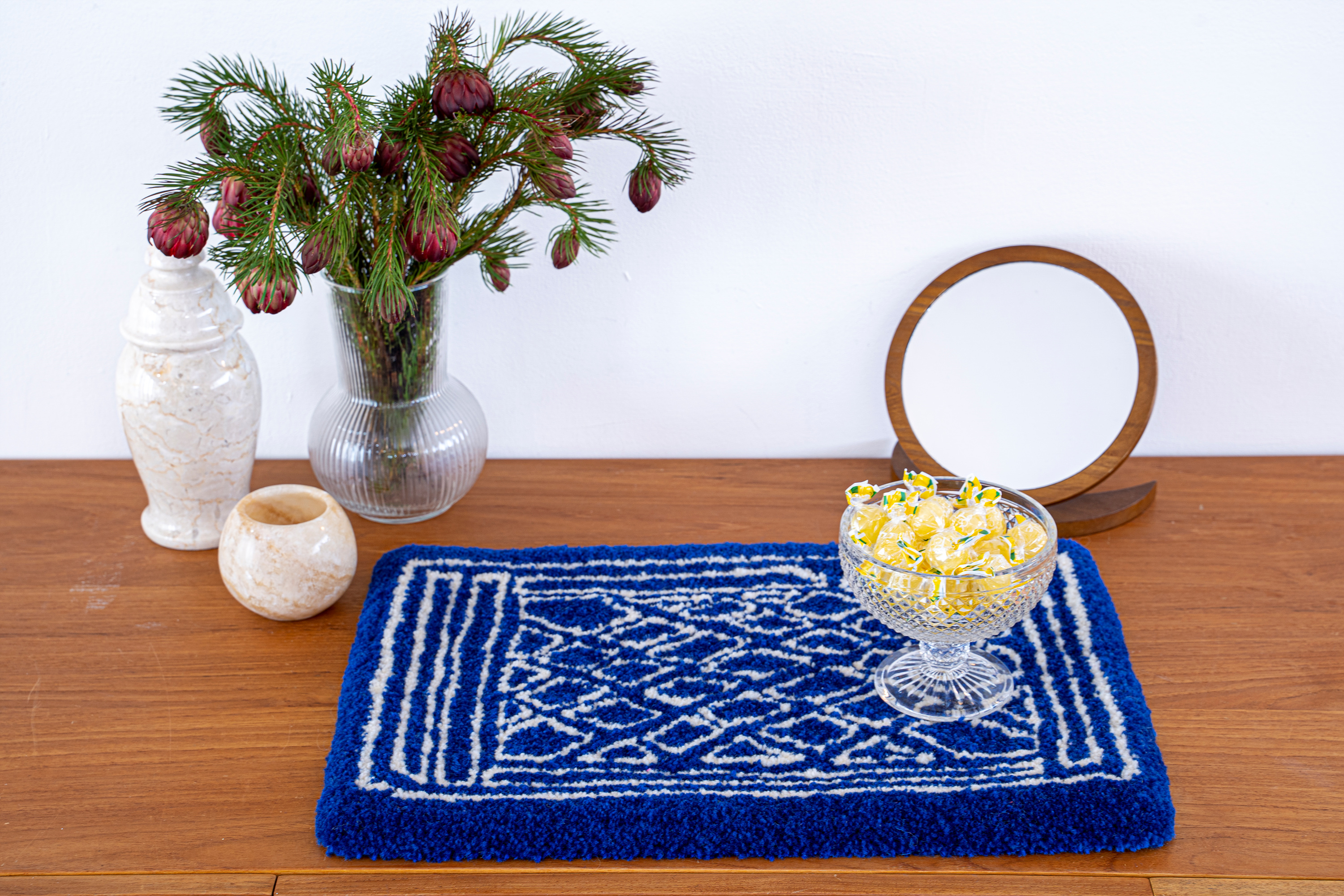 푸른 그물 러그 사진