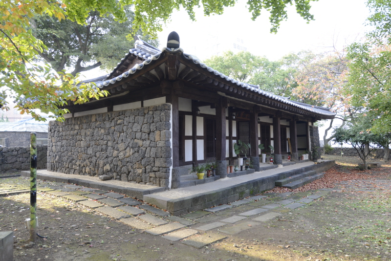 향사당