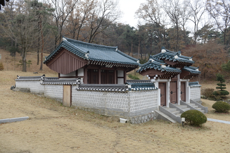 화의군 이영 묘역