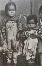 바지와 저고리 입은 남아(20세기 전반)